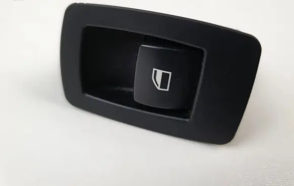 BMW 5 E60 E61 Electric window control switch 9113773
