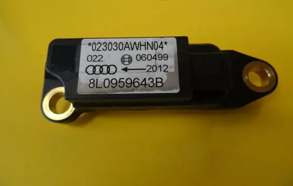Audi A3 S3 8L Airbag deployment crash/impact sensor 8L0959643B