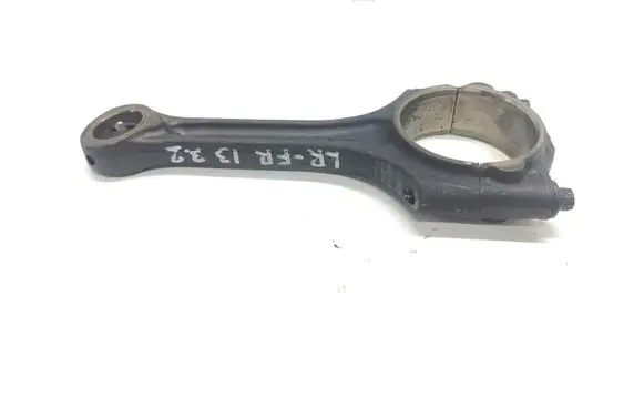 Land Rover Freelander 2 - LR2 Connecting rod/conrod 