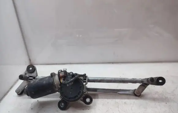 Opel Vectra C Front wiper linkage and motor