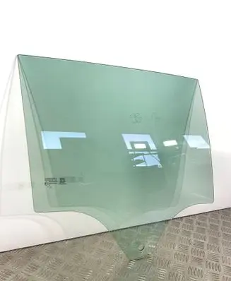 Jeep Avenger Rear door window glass