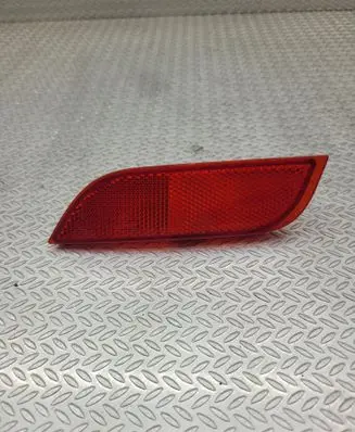 Subaru XV I Rear tail light reflector 32302