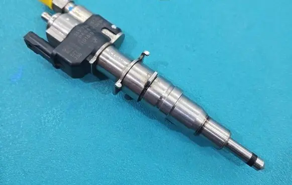 BMW 1 E81 E87 Fuel injector 13537585261 IMPRK1532005