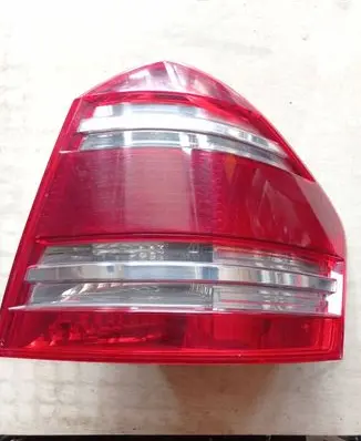Mercedes-Benz GL X164 Rear/tail lights A1648200564