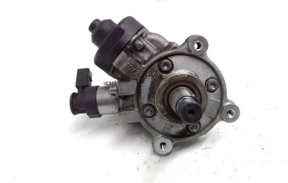 Audi A6 S6 C7 4G Fuel injection high pressure pump 04L130755D 0445010537