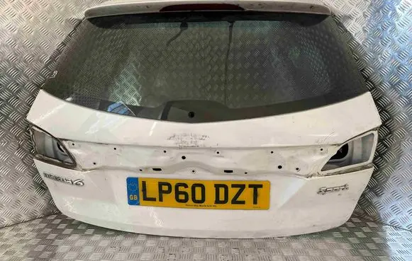 Mazda 6 Tailgate/trunk/boot lid GHY06202XA