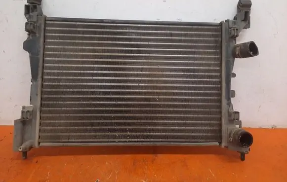 Opel Corsa D Coolant radiator D7X045TT