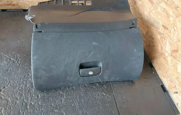 Skoda Superb B5 (3U) Glove box 3B1857101