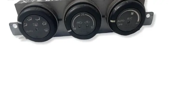 Nissan X-Trail T30 Climate control unit 27500EQ410 A0200018A04000