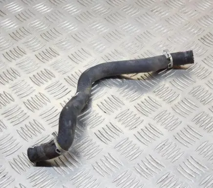 Toyota Prius (XW50) Engine coolant pipe/hose