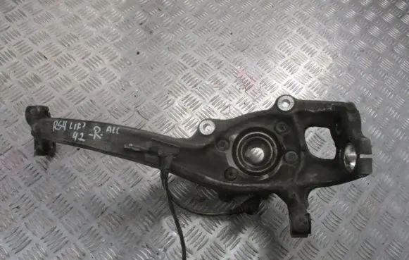 Audi A4 S4 B9 8W Rear wheel hub