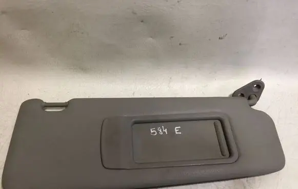 Sun visor