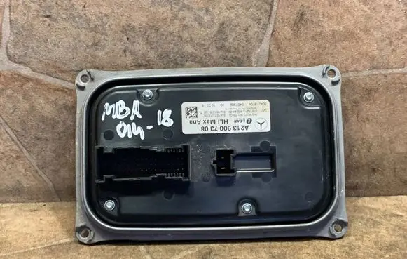 Mercedes-Benz E W213 Xenon control unit/module A2139007308