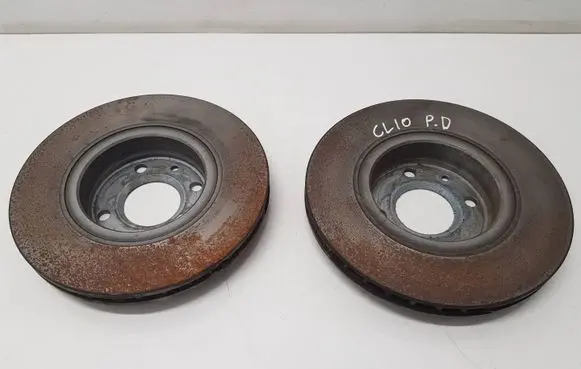 Renault Clio IV Front brake disc
