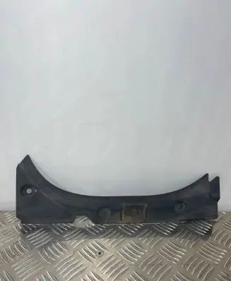 Audi A8 S8 D4 4H Other engine bay part 4H0823746C