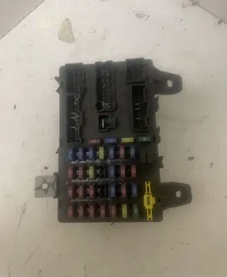 Hyundai Getz Fuse module 911981C020