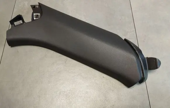 Audi A5 (D)pillar trim (top) 8B9867287