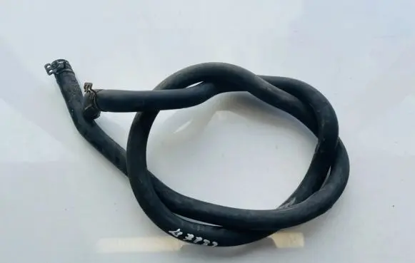 Volvo V50 Engine coolant pipe/hose