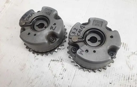 Audi A4 Allroad B8 Timing chain sprocket 06E109084M