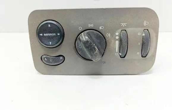 Chrysler Grand Voyager IV Light switch 746746083