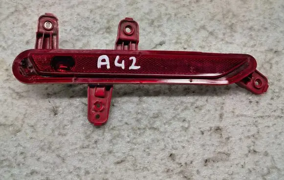 KIA Sorento IV Rear bumper light 92406-P2600
