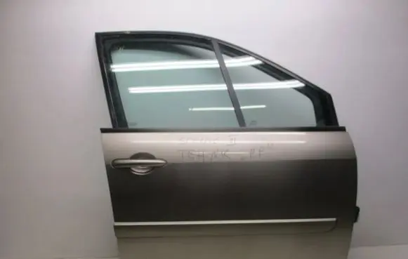 Renault Scenic II - Grand scenic II Front door