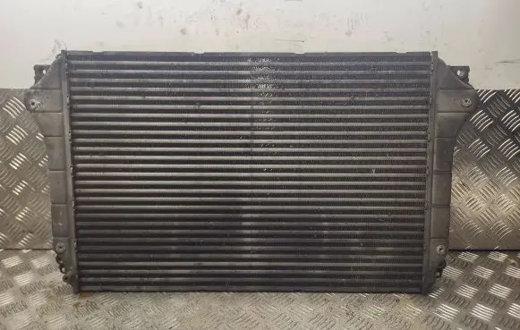 Toyota Avensis T250 Intercooler radiator 1271002220