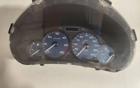 Peugeot Partner Speedometer (instrument cluster) 9652246180 000707965 KL3L9183