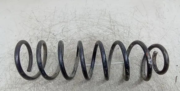 Volkswagen Polo III 6N 6N2 6NF Rear coil spring