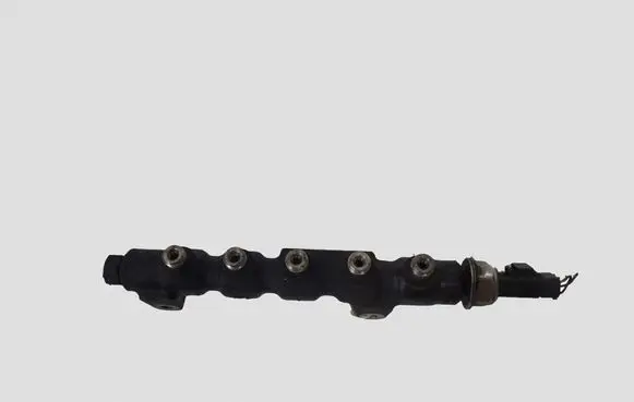 Citroen C4 I Fuel main line pipe 9654592680