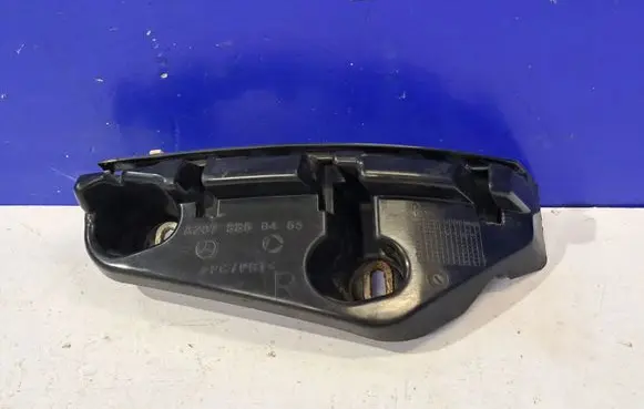 Mercedes-Benz E C207 W207 Rear bumper mounting bracket A2078850465