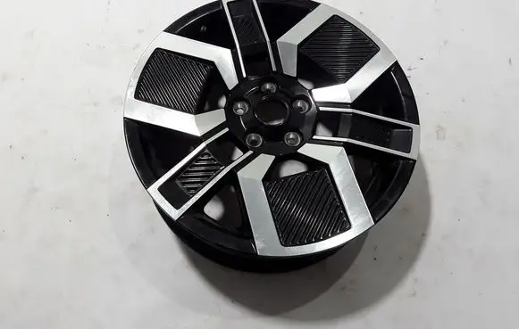 Renault 5 E-Tech R18 alloy rim 403008515R