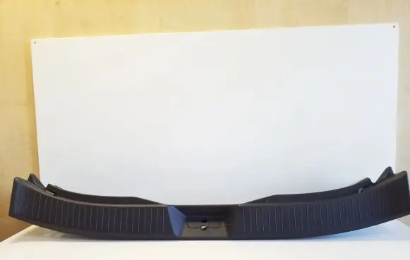 Nissan Qashqai J12 Trunk/boot sill cover protection 849926UAOA
