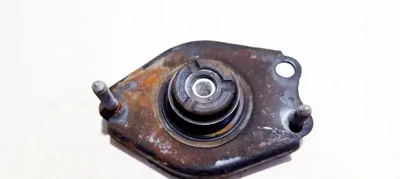 Toyota Corolla Verso AR10 Coil spring mount 