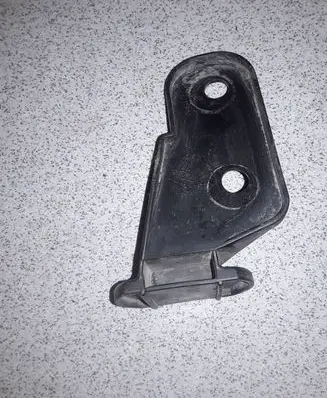 BMW 3 E36 Front bumper mounting bracket 8122578