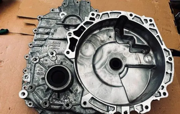 Ford Kuga III Electric car Transmission LX687976AD