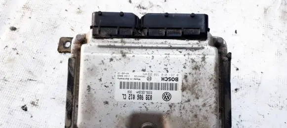 Skoda Octavia Mk1 (1U) Engine control unit/module 038906012CL 0281010380