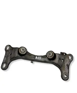BMW 3 E92 E93 Gearbox mounting bracket 22316771064 6771064 22316760299