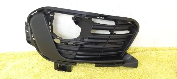 Peugeot 308 Front bumper lower grill AA382655569