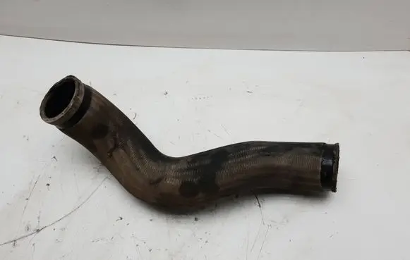 Volvo XC90 Intercooler hose/pipe 30766440