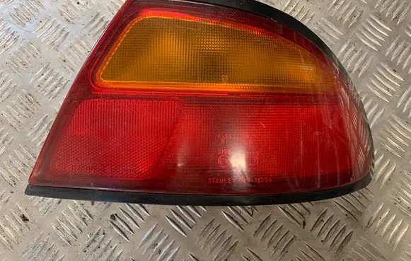 Mazda 323 Rear/tail lights 0431439