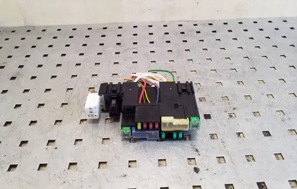 Nissan Qashqai Fuse box set