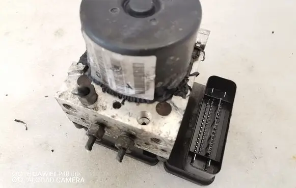 Chrysler Sebring (JS) ABS Pump P68005341AD 25021205844
