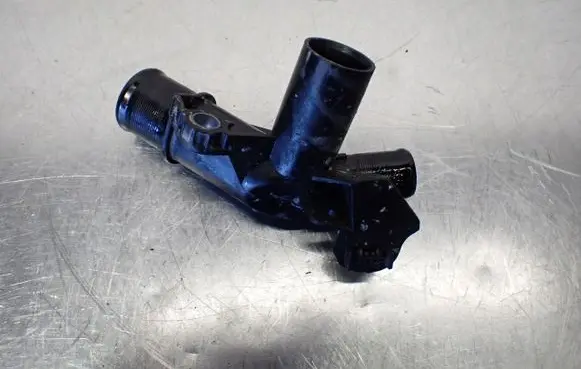 Peugeot 301 Water pump 9684589080
