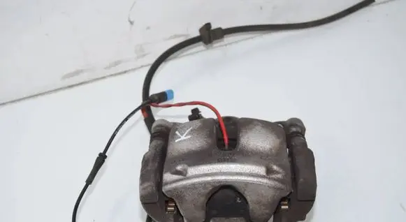 BMW 3 G20 G21 Front brake caliper 6860265 34116860265