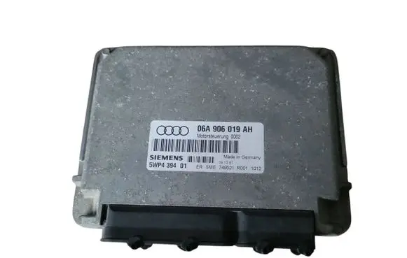 Audi A3 S3 8L Engine control unit/module 06A906019AH