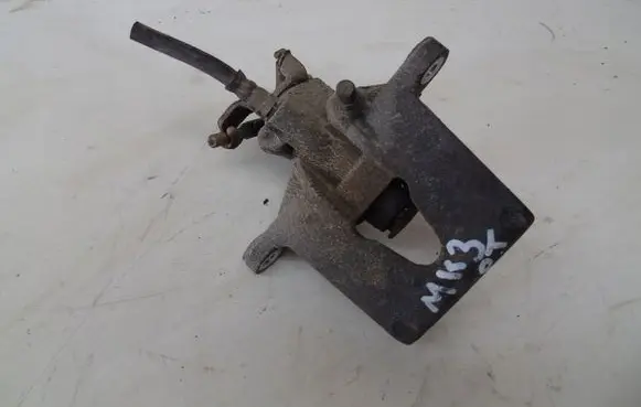 Ford Mondeo Mk III Rear brake caliper