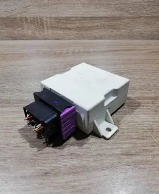 Toyota Avensis T250 Window wiper relay 8594005050 603027 603025