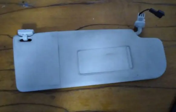 Volkswagen PASSAT B5.5 Sun visor 6X0857552