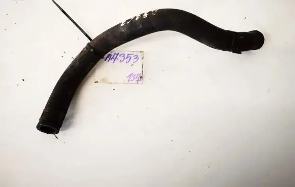 Toyota Avensis Verso Engine coolant pipe/hose